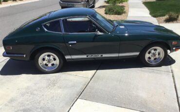 Datsun-240z-1973-Green-Orangeblack-30