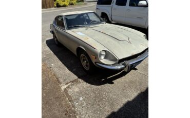Datsun-240z-1973-Silver-Black-1