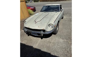 Datsun-240z-1973-Silver-Black