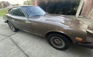 Datsun-280z-1975-Brown-Tope-Black-5