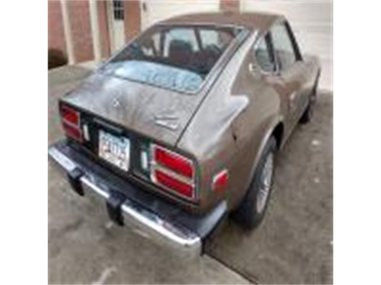Datsun-280z-1975-Brown-Tope-Black-6