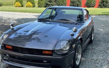 Datsun-280z-1976-Gray-Black-14