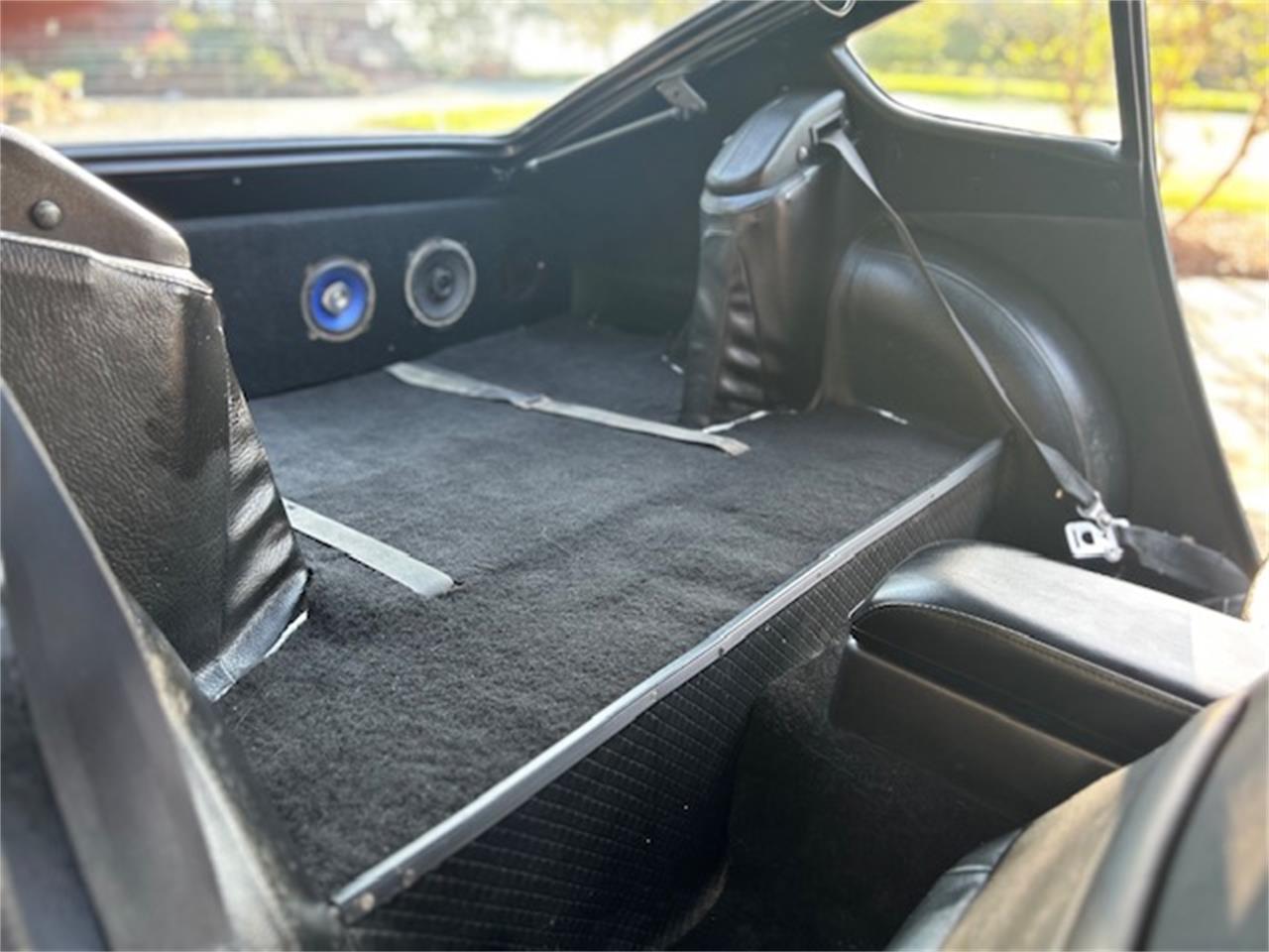 Datsun-280z-1976-Gray-Black-2