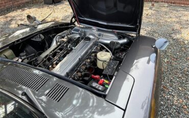 Datsun-280z-1976-Gray-Black