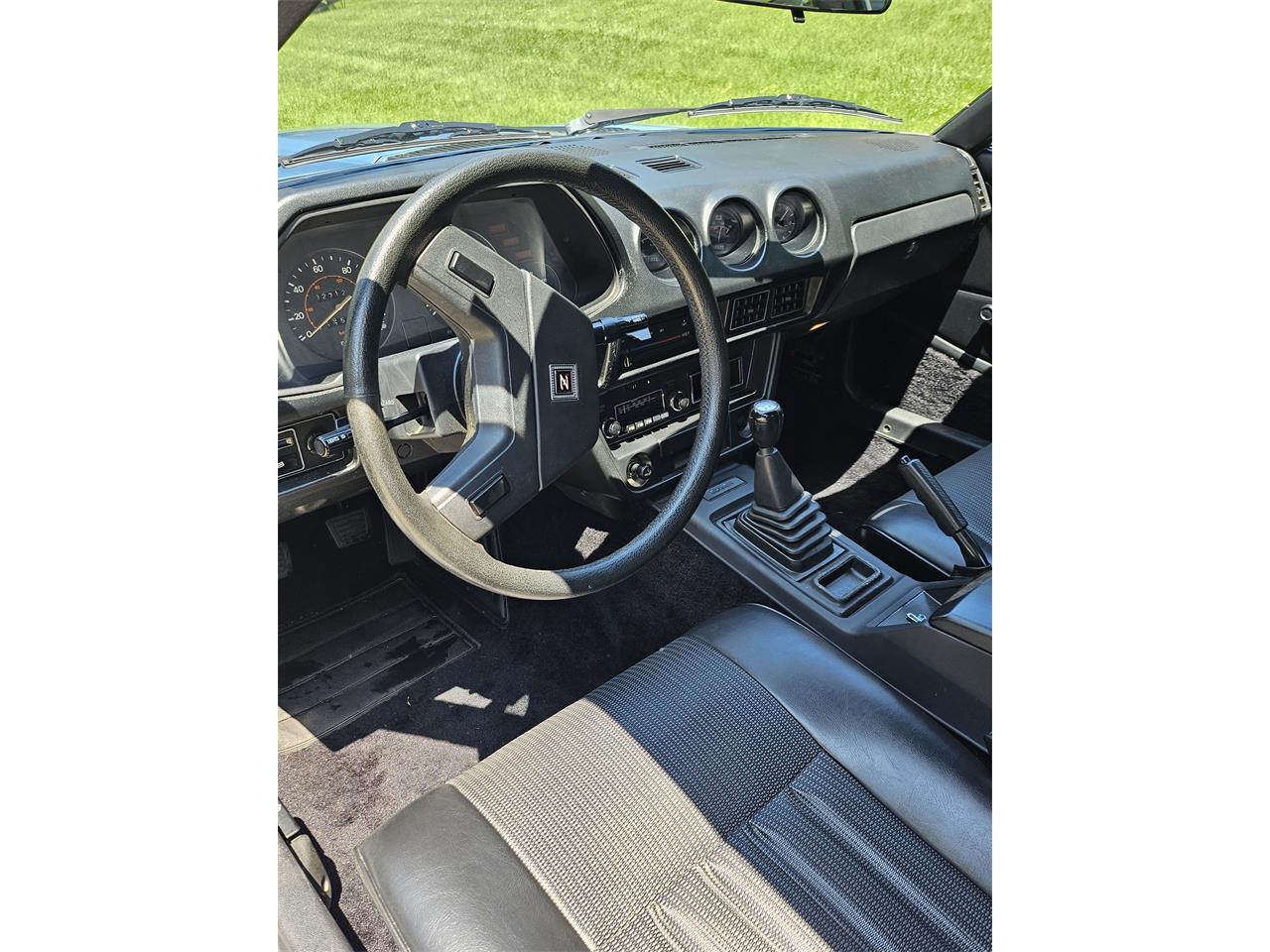Datsun-280zx-1979-Blue-black-3