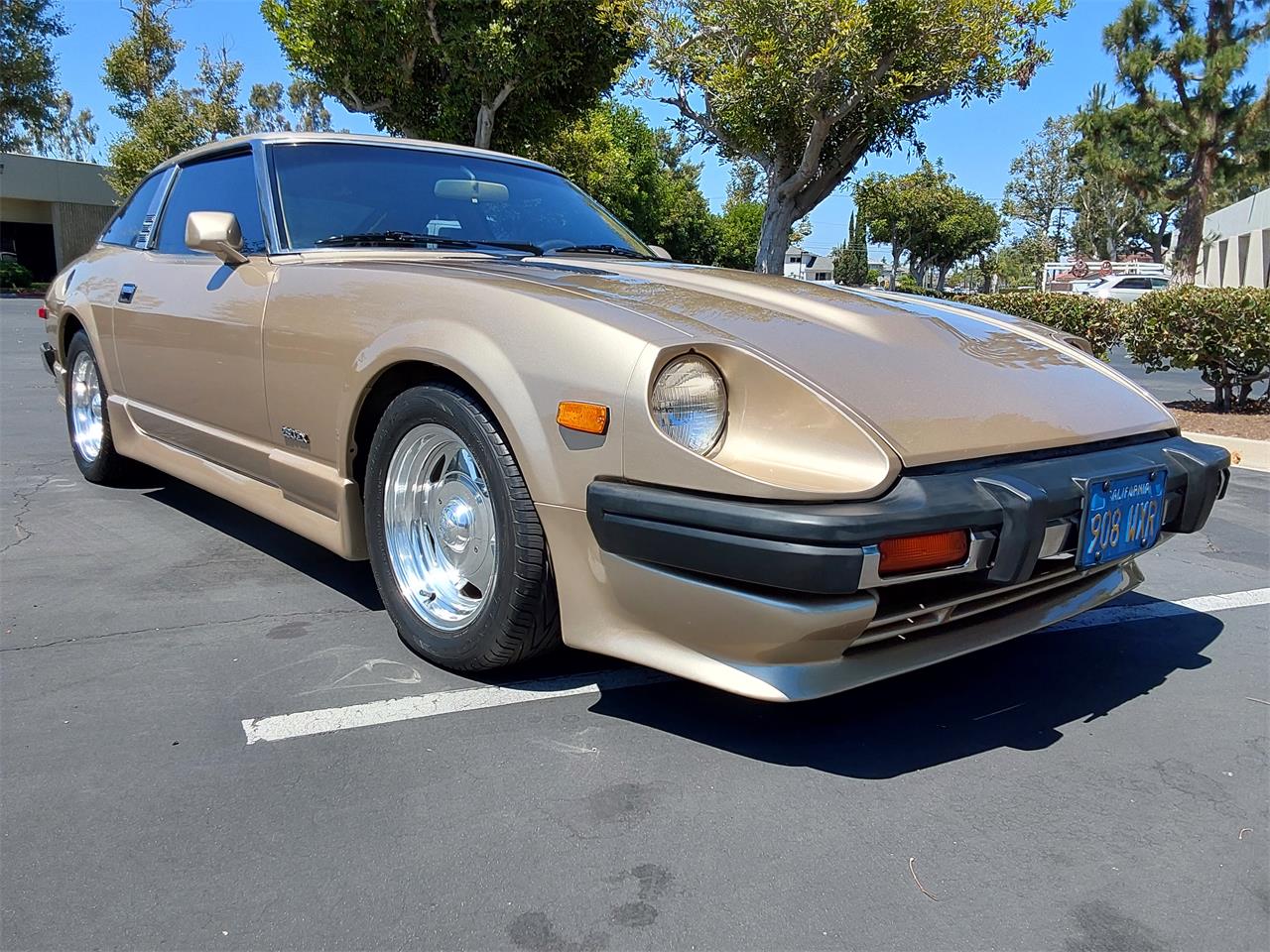 Datsun-280zx-1979-Gold-Tan-11