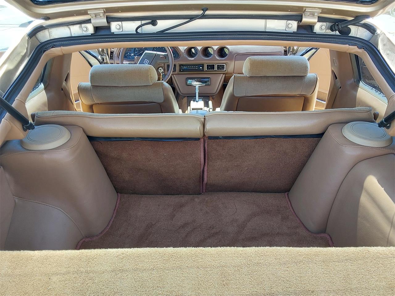 Datsun-280zx-1979-Gold-Tan-33