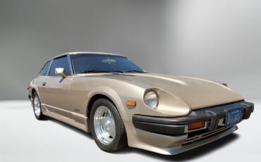 Datsun-280zx-1979-Gold-Tan