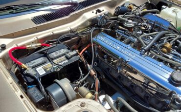 Datsun-280zx-1979-Gold-Tan-45