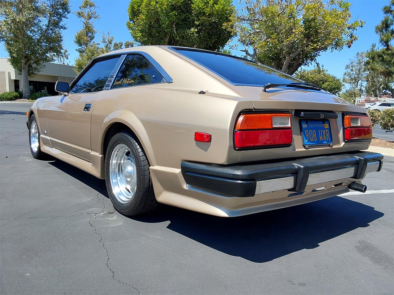 Datsun-280zx-1979-Gold-Tan-9