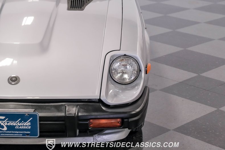 Datsun-280zx-1979-Silver-Black-21