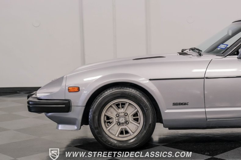 Datsun-280zx-1979-Silver-Black-24