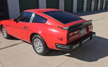 Datsun-280zx-1979-red-Black-12