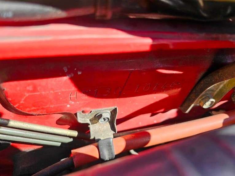 Datsun-280zx-1979-red-Black-15
