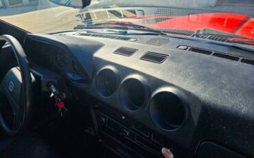 Datsun-280zx-1979-red-Black-19