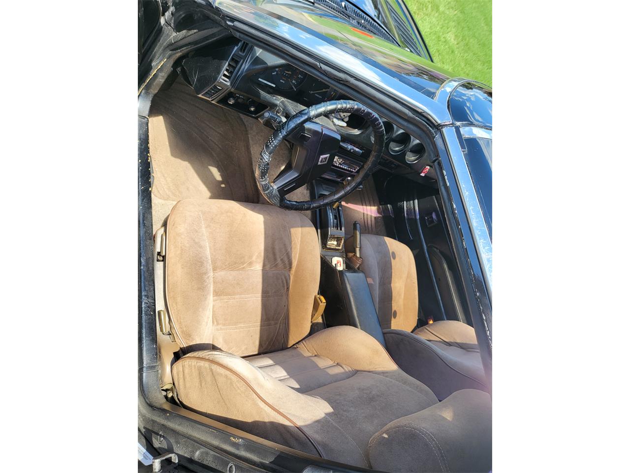 Datsun-280zx-1982-Black-Brown-and-Black-10