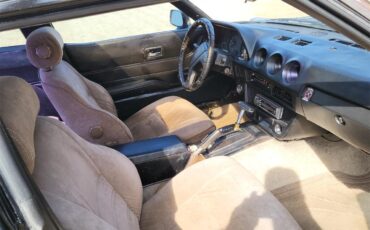 Datsun-280zx-1982-Black-Brown-and-Black-11