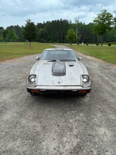 Datsun-280zx-1982-Custom-13