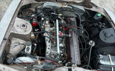 Datsun-280zx-1982-Custom-9