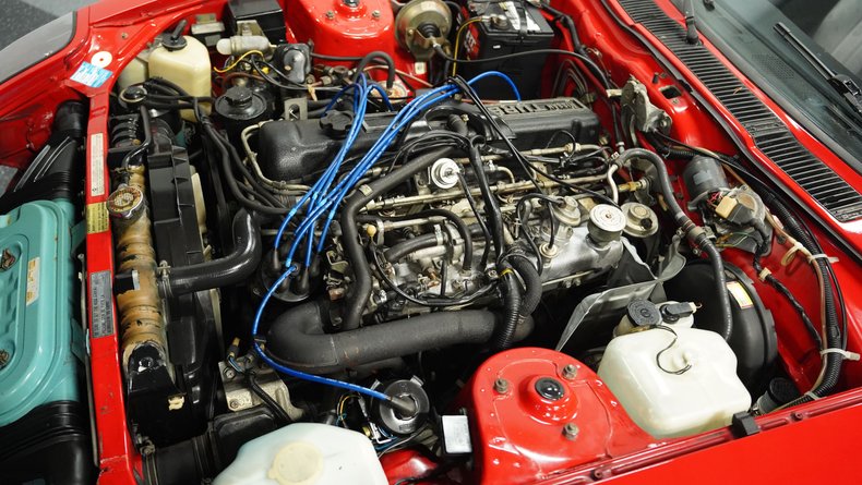 Datsun-280zx-1983-Red-Black-ampamp-Gray-1