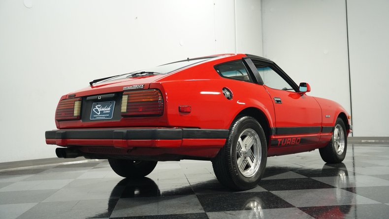 Datsun-280zx-1983-Red-Black-ampamp-Gray-25