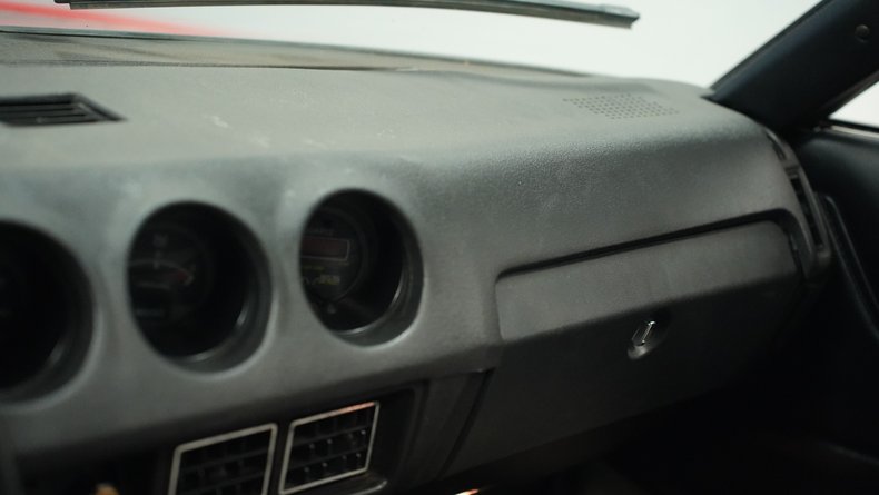 Datsun-280zx-1983-Red-Black-ampamp-Gray-36