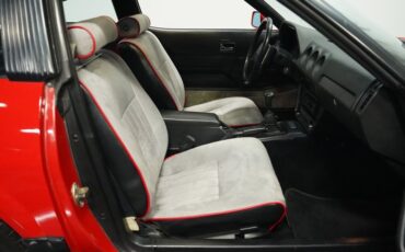 Datsun-280zx-1983-Red-Black-ampamp-Gray-39
