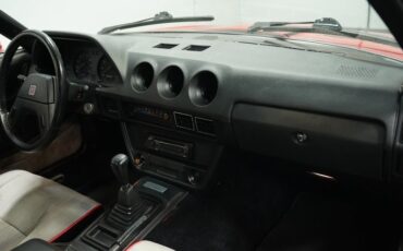 Datsun-280zx-1983-Red-Black-ampamp-Gray-40