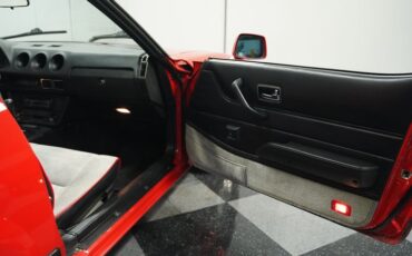 Datsun-280zx-1983-Red-Black-ampamp-Gray-44