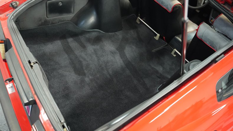 Datsun-280zx-1983-Red-Black-ampamp-Gray-46