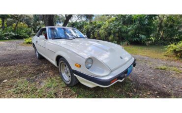 Datsun-280zx-1983-White-Red-2