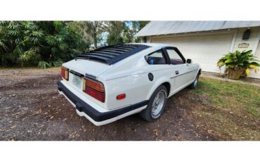 Datsun-280zx-1983-White-Red-4