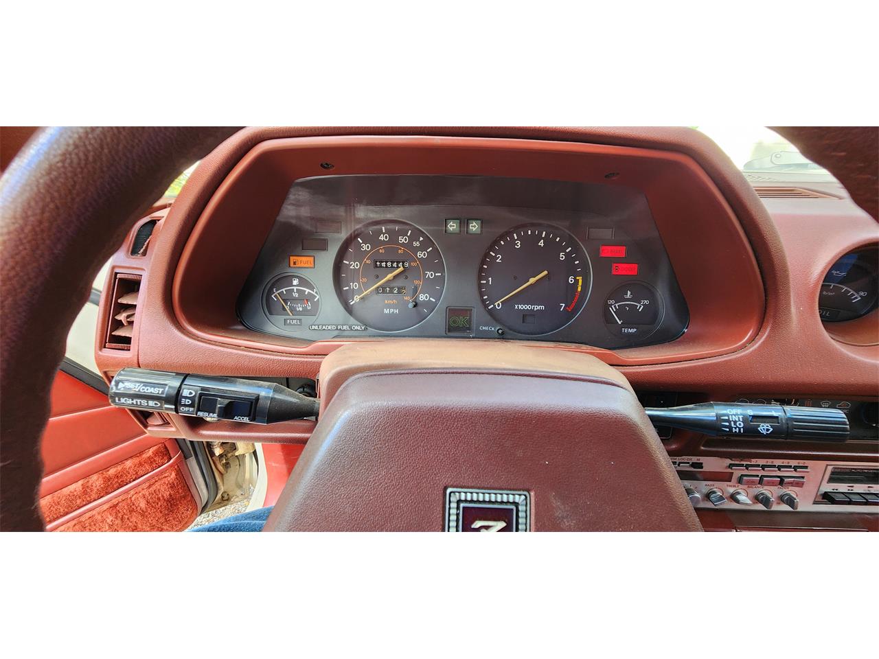 Datsun-280zx-1983-White-Red-9