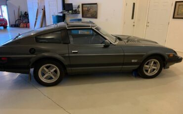 Datsun-280zx-1983-grey