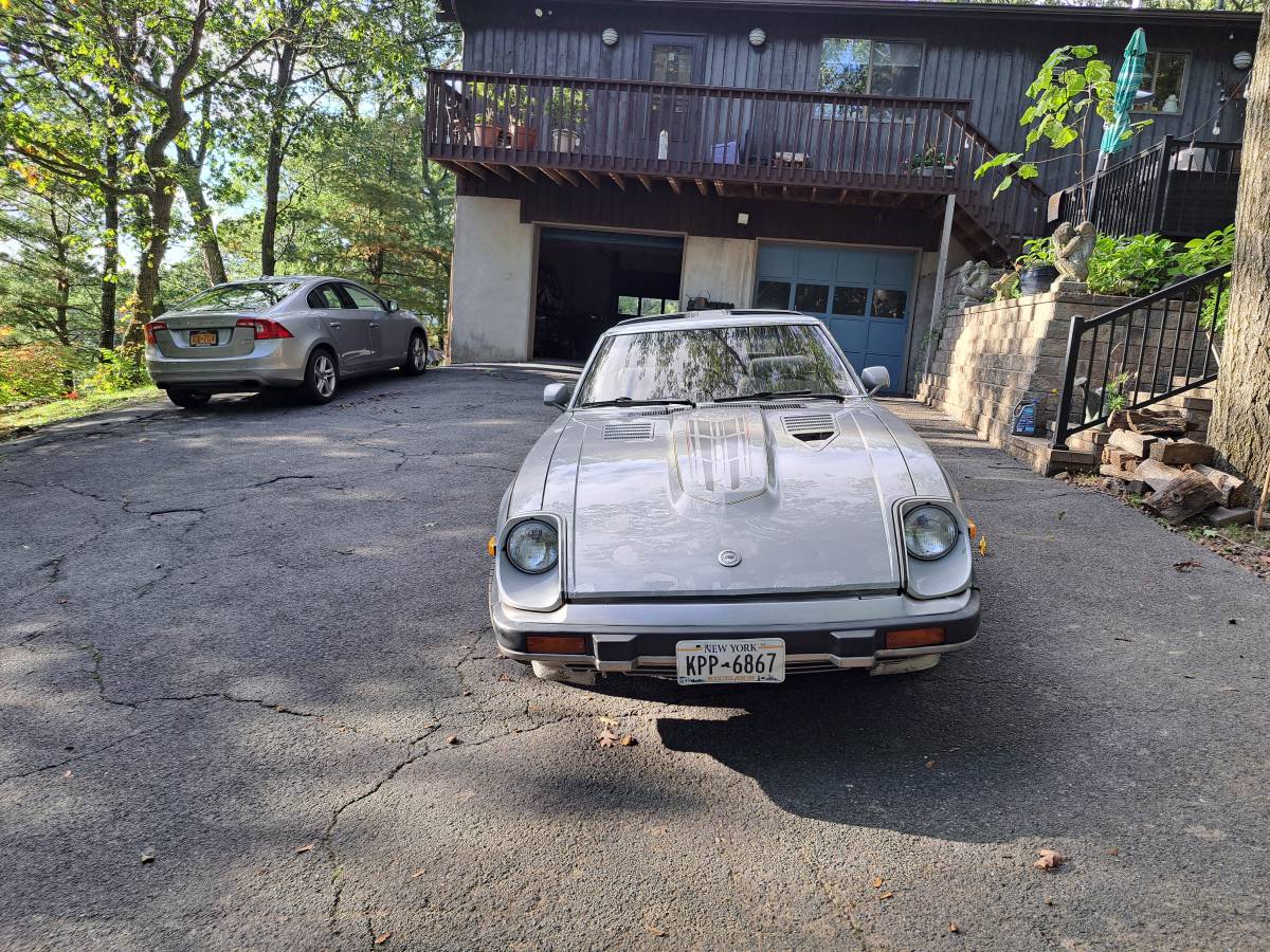 Datsun-280zx-1983-silver-5