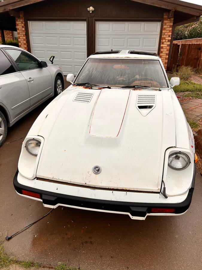 Datsun-280zx-1983-white-2