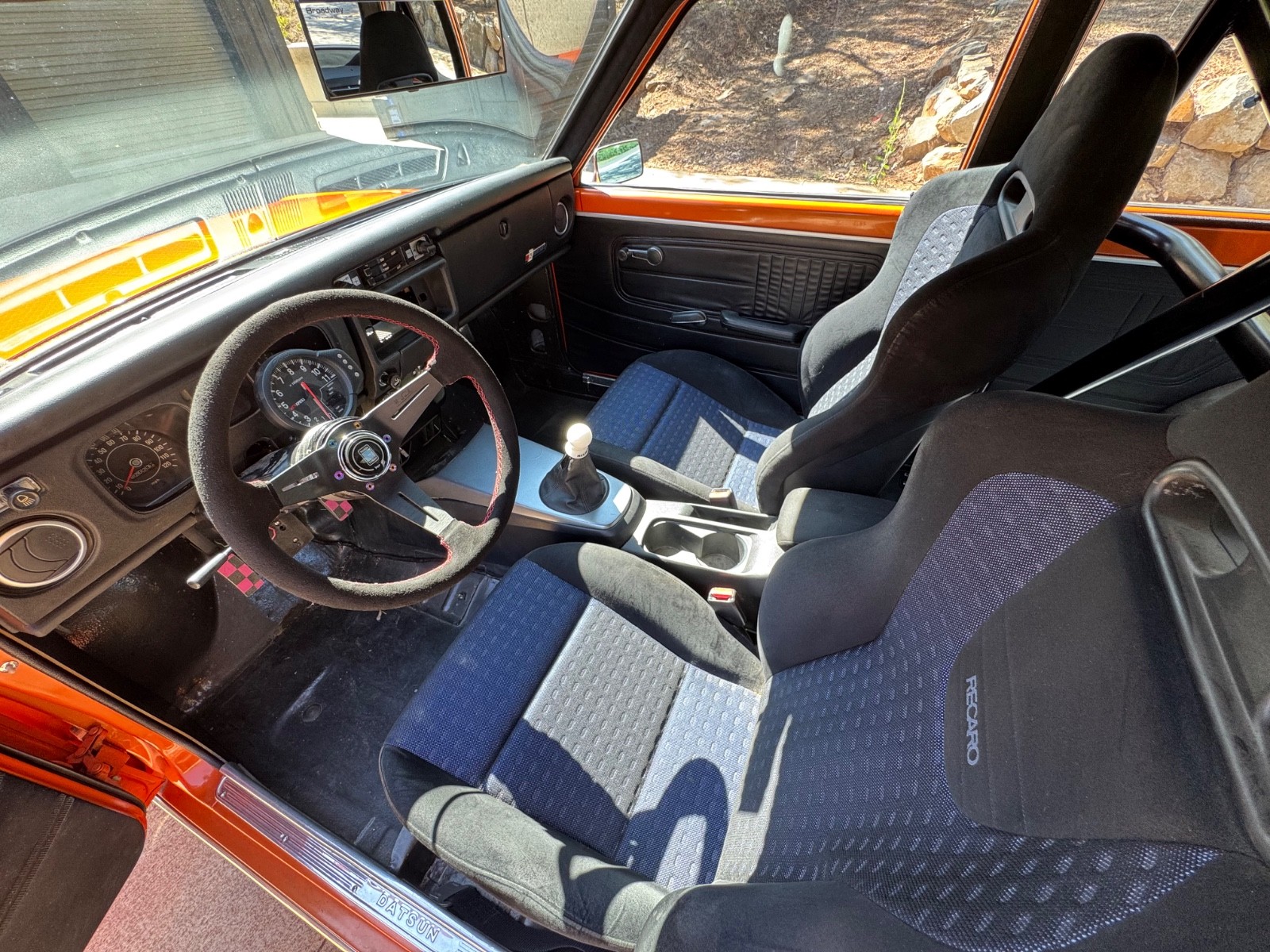 Datsun-510-1971-Coupe-10