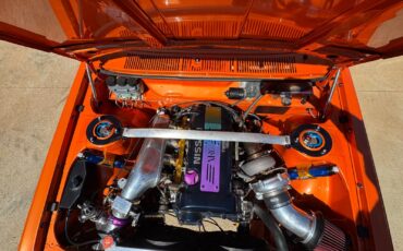 Datsun-510-1971-Coupe-15