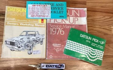 Datsun-620-1976-blue-21