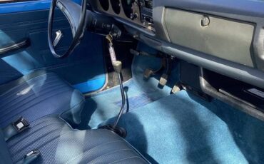 Datsun-620-1976-blue-9