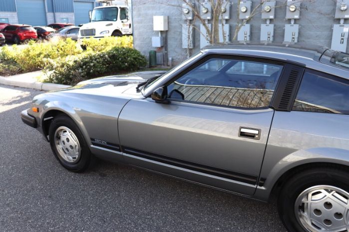 Datsun-Other-1981-Gray-Black-27
