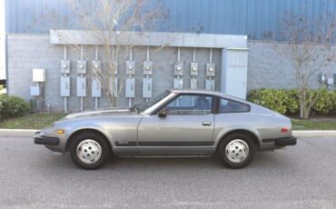 Datsun-Other-1981-Gray-Black-33
