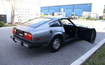 Datsun-Other-1981-Gray-Black-8