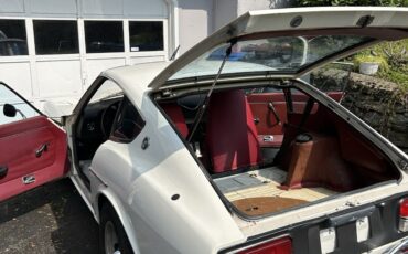 Datsun-Z-Series-1973-Coupe-12