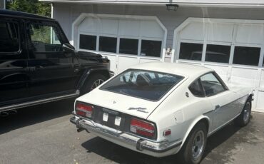 Datsun-Z-Series-1973-Coupe-2