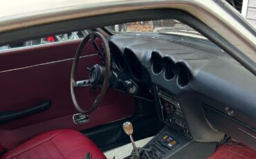 Datsun-Z-Series-1973-Coupe-21