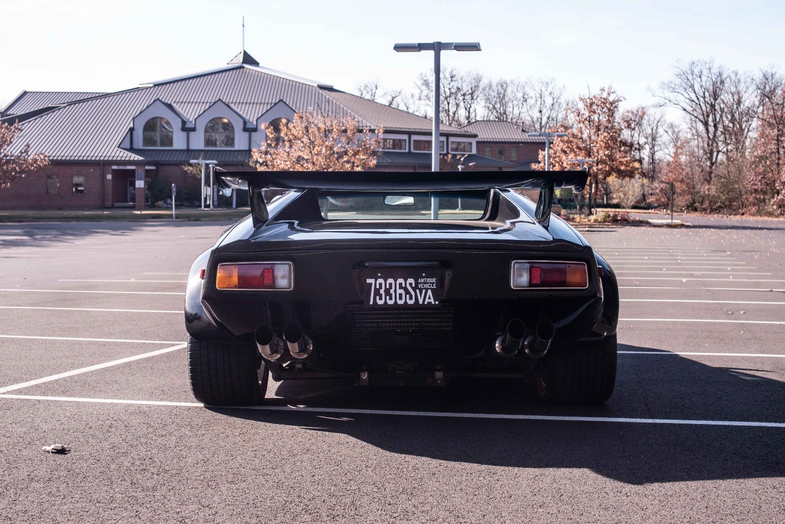 De-Tomaso-Pantera-1972-Coupe-3