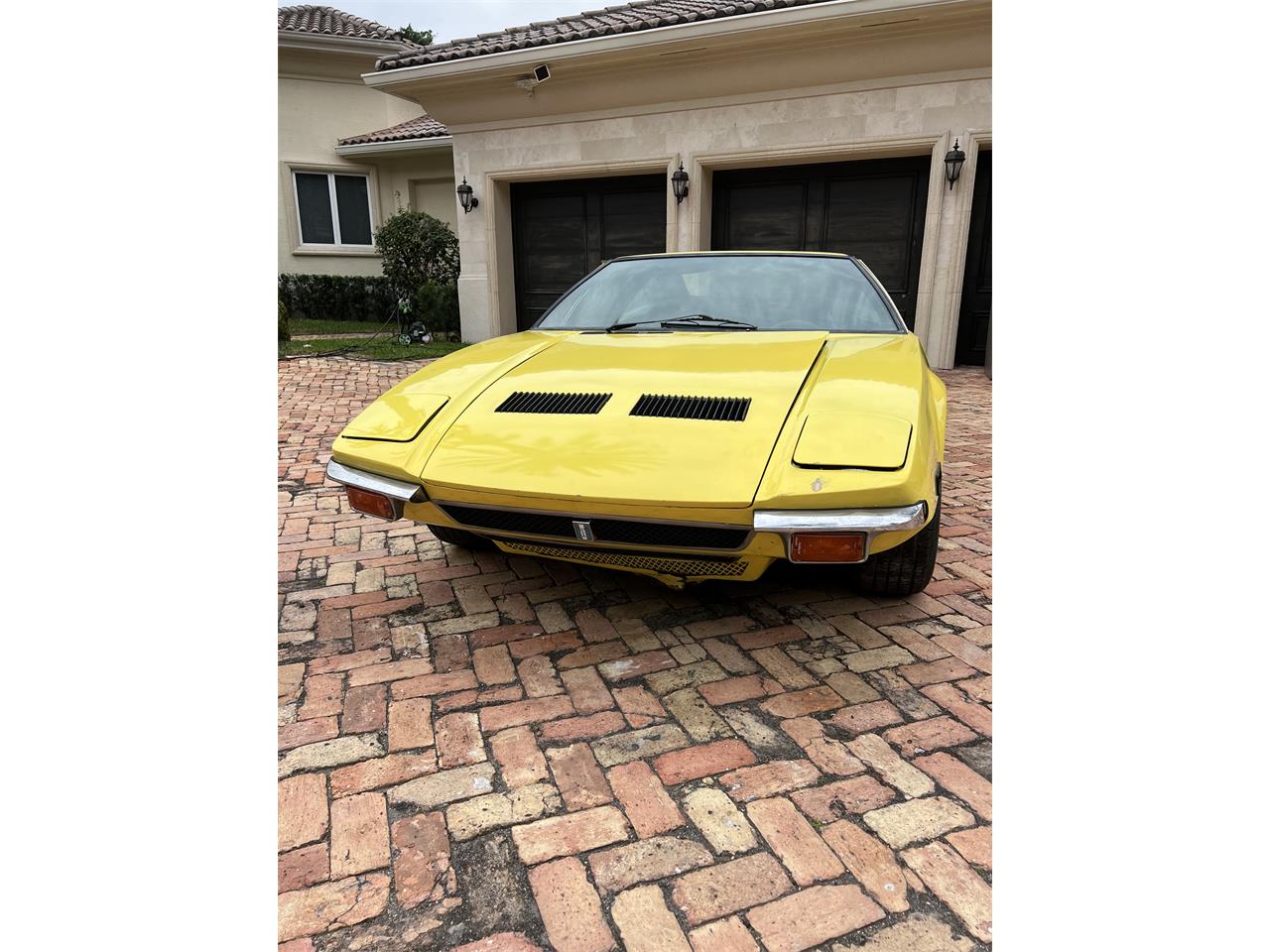 De-tomaso-Pantera-1971-Yellow-Black-20