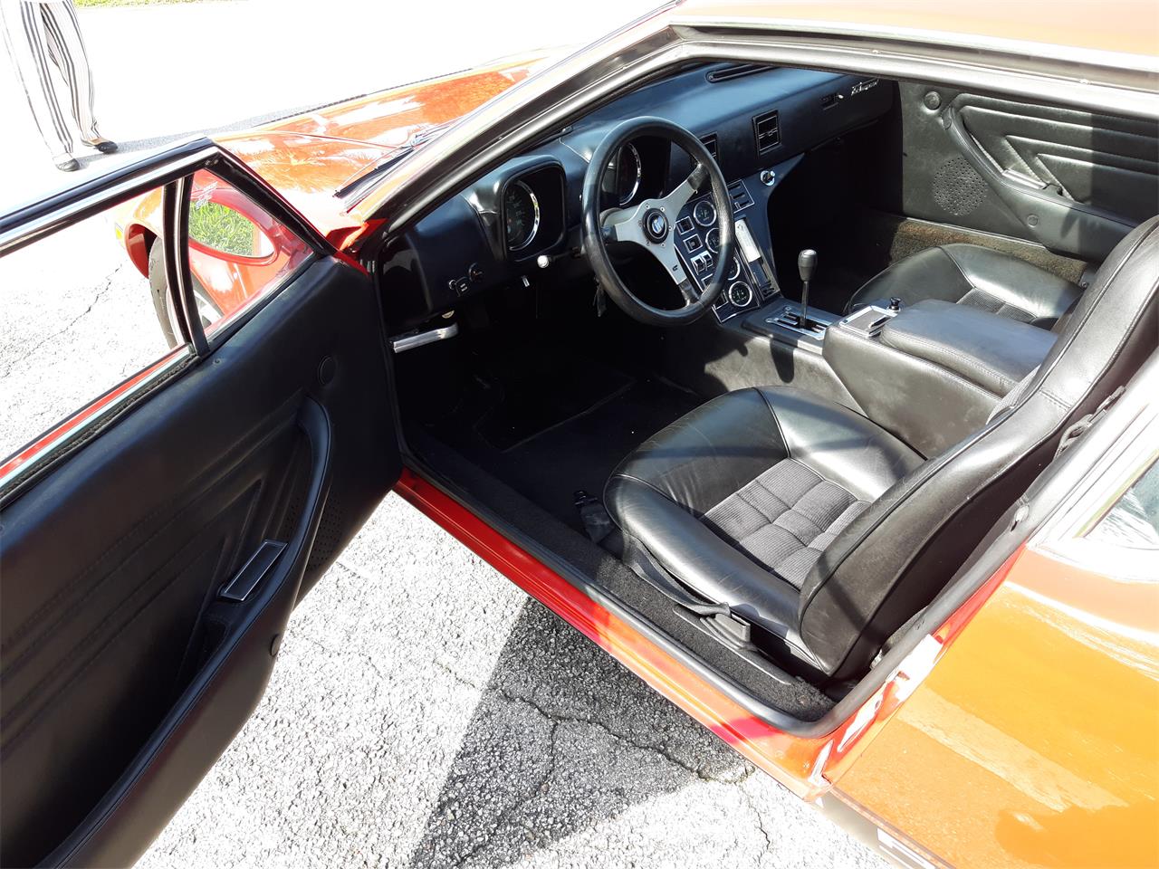 De-tomaso-Pantera-1972-Red-Black-12