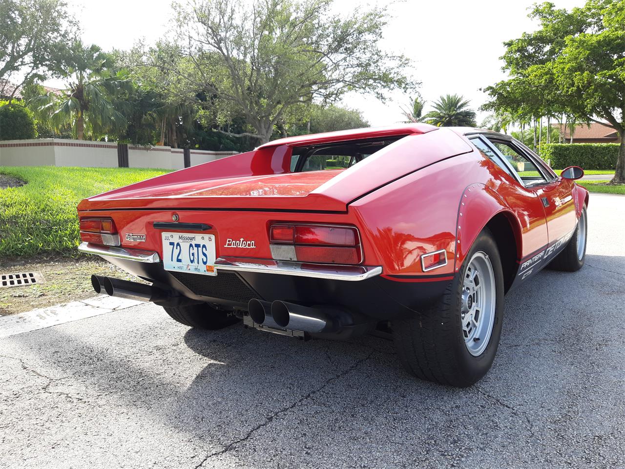 De-tomaso-Pantera-1972-Red-Black-9